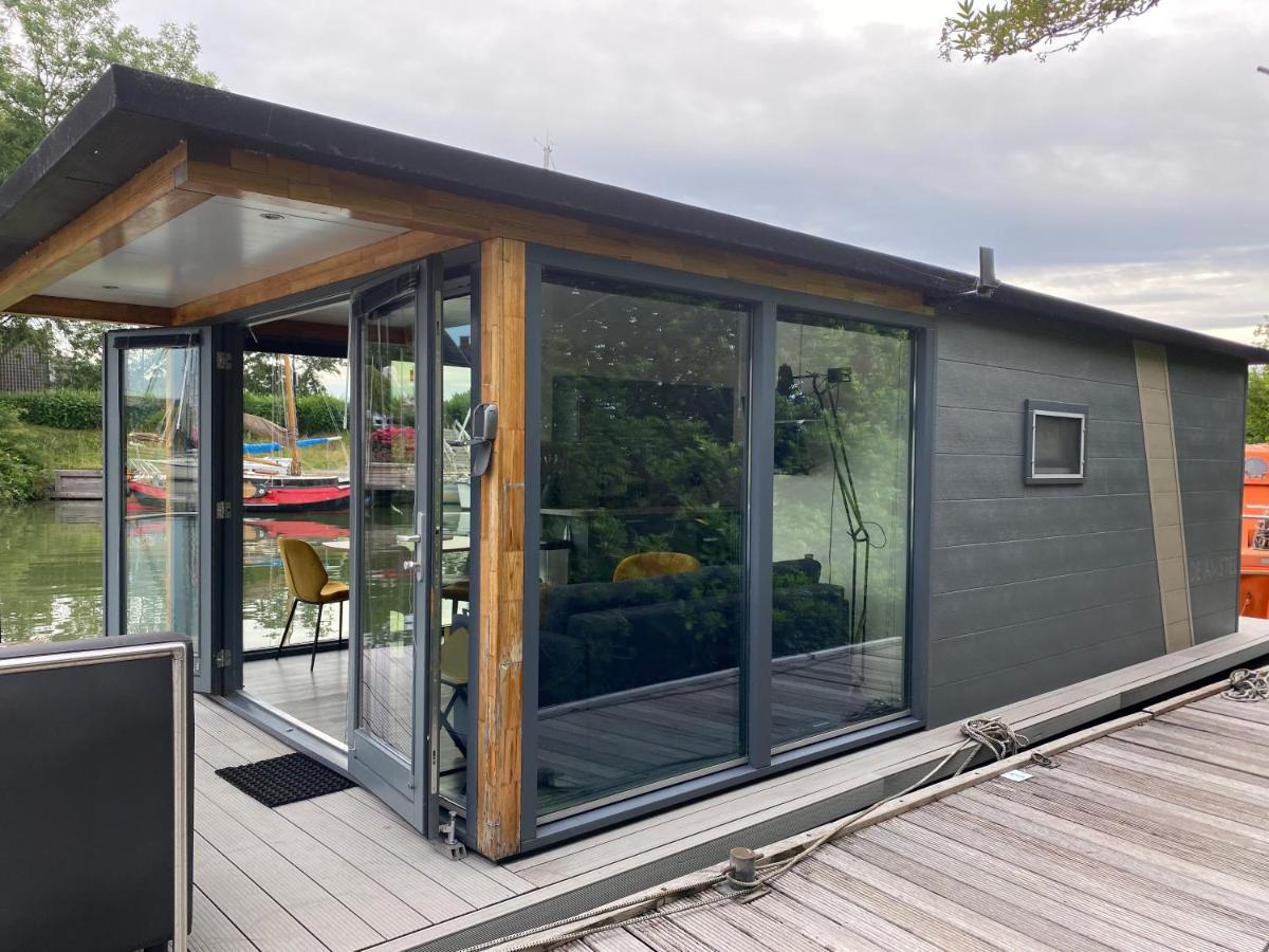 Houseboat De Amstel Hotel Monnickendam Luaran gambar