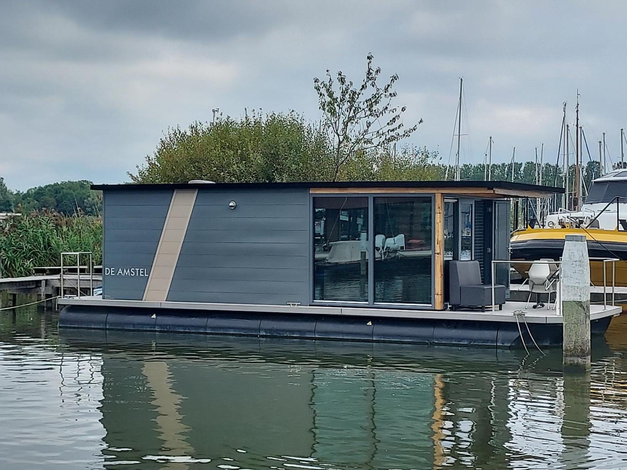 Houseboat De Amstel Hotel Monnickendam Luaran gambar
